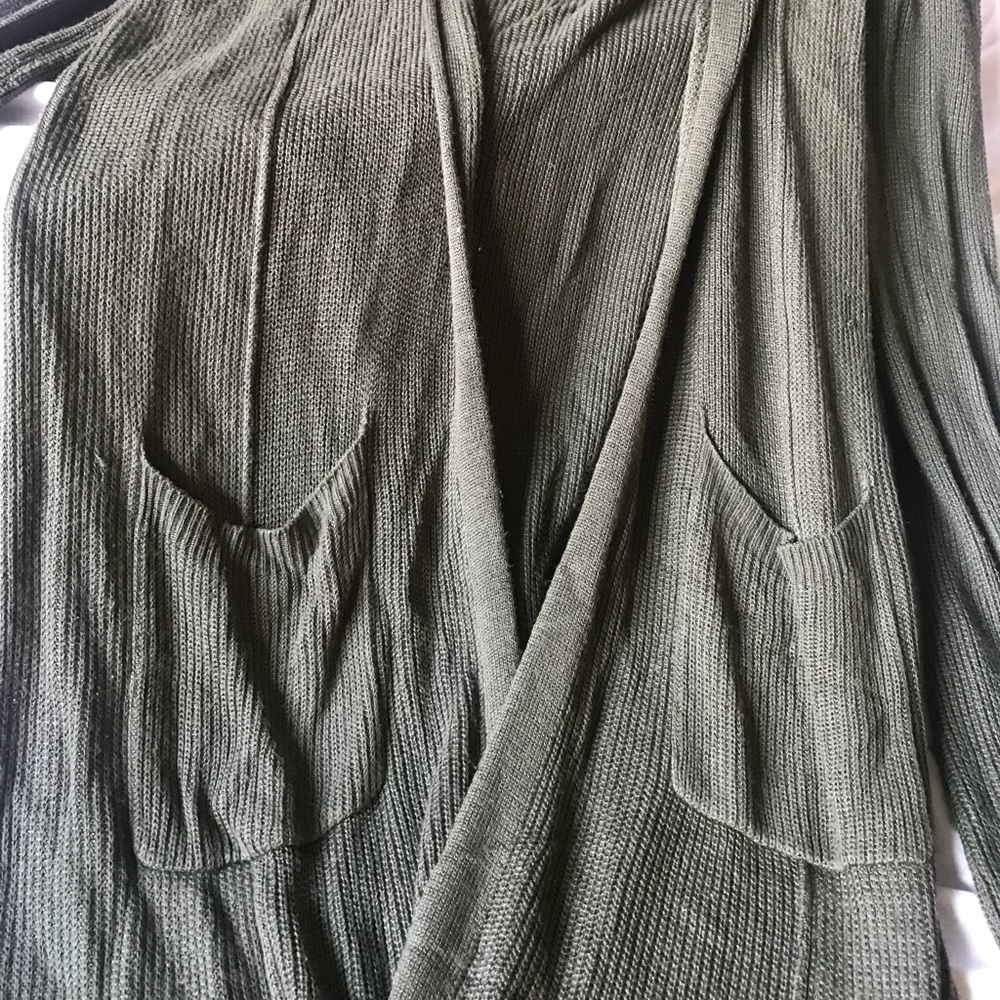 LONG army 💚 CARDiGAN w/ pockets & hood